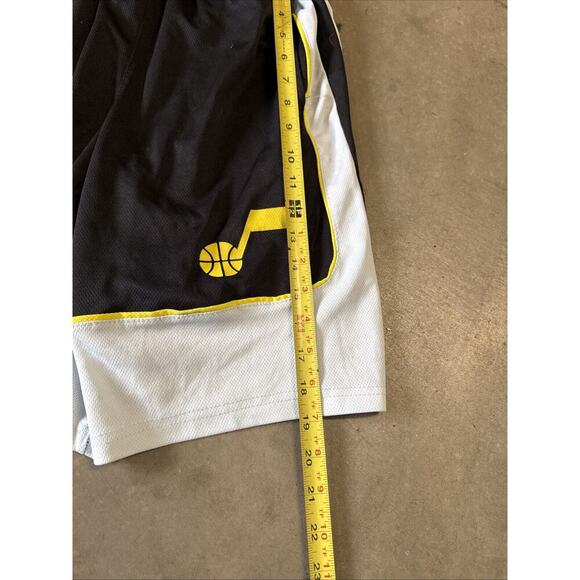 NBA Utah Jazz Icon Edition Black Yellow Basketball Shorts Small Streetwear - Picture 3 of 8